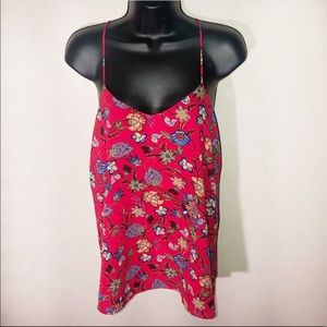 🌟CHELSEA & THEODORE Red Floral Tank Top